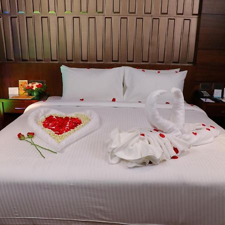 Coral Isle Ξενοδοχείο Kochi Εξωτερικό φωτογραφία